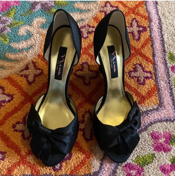 Nina formal satin wedge heels - Picture 2 of 8